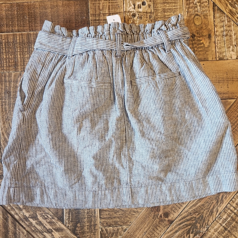 NWT LOFT Stripe Paperbag Pocket Skirt tie Front Gray And White Size 2 - Picture 5 of 9